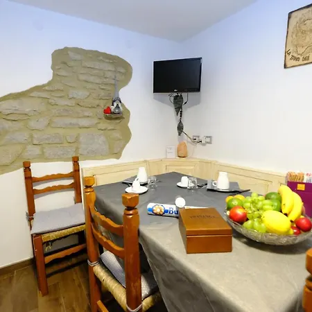Oda ve Kahvaltı La Tana Dei Ricci *
