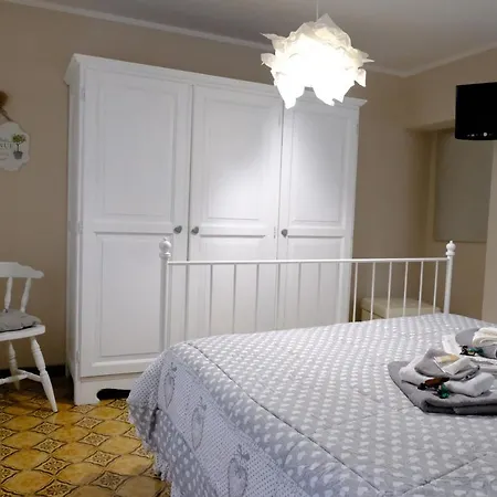 La Tana Dei Ricci Bed & Breakfast Sestola